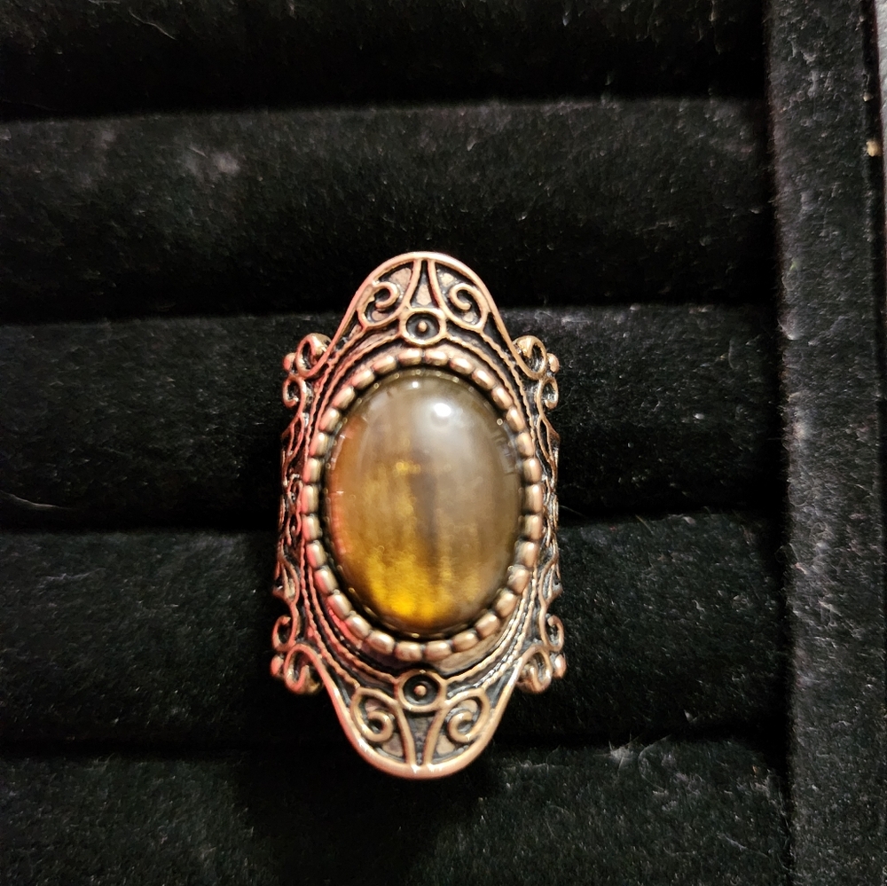Brass colored Park Lane ring